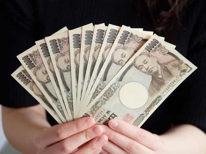 パパ活では銀行振込が危険？手渡しがオススメの理由