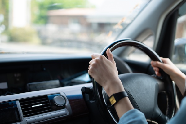 車の運転をする夢が持つ基本的な意味や暗示